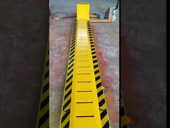 การควบคุมการเข้าออกยานพาหนะความปลอดภัยสูง ลูกระนาดความเร็วอัตโนมัติ ตัวทำลายยางรถยนต์