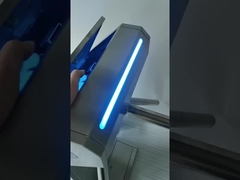 ไฟ LED ไดนามิก Marqueen เครื่องอ่าน RFID โซลินอยด์กึ่งอัตโนมัติ Drop Arm Tripod Turnstile