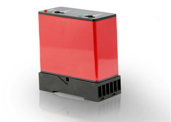 เครื่องตรวจจับวงวนเหนี่ยวนำแบบสองช่องสัญญาณ พร้อมการปรับเทียบอัตโนมัติ และช่วงความถี่ 20 kHz ถึง 170 kHz สำหรับการตรวจจับยานพาหนะ