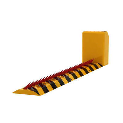 อุปกรณ์ป้องกันความปลอดภัยทางแยก ป้องกันสนิม IP68 หนามแหลมสำหรับจราจรกลางแจ้ง พร้อมหนาม