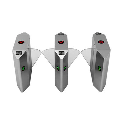 IP44 ประตูรั้วแบบ Flap Barrier สแตนเลสหนา 1.5 มม. พร้อมฟังก์ชันรีเซ็ตอัตโนมัติและไฟ 110V